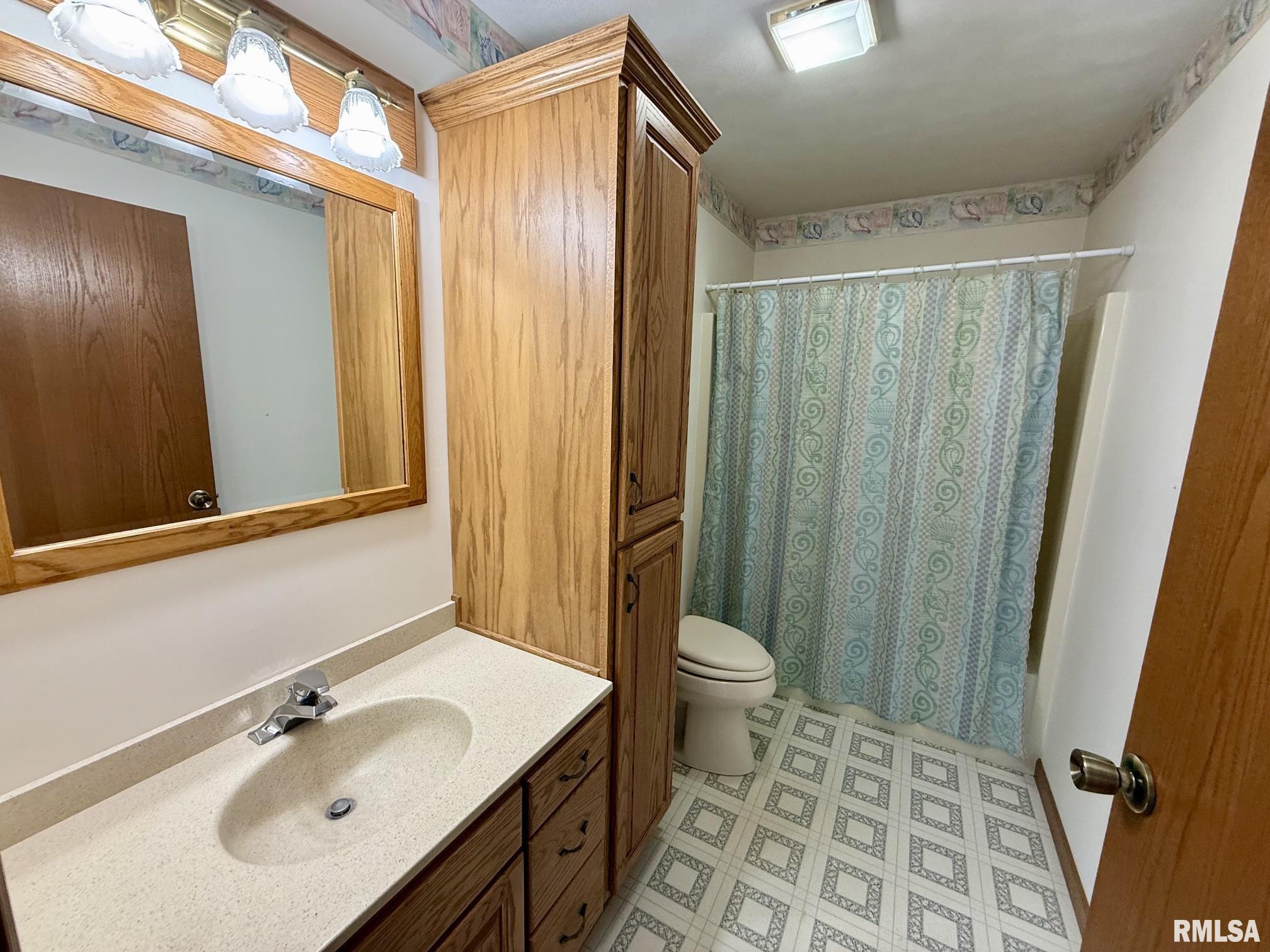 24822 Brookwood Hills Road Athens, IL 62613 - Photo 28 of 58