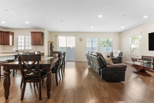 $969,000 | 1287 White Oak Court, El Cajon, CA 92020