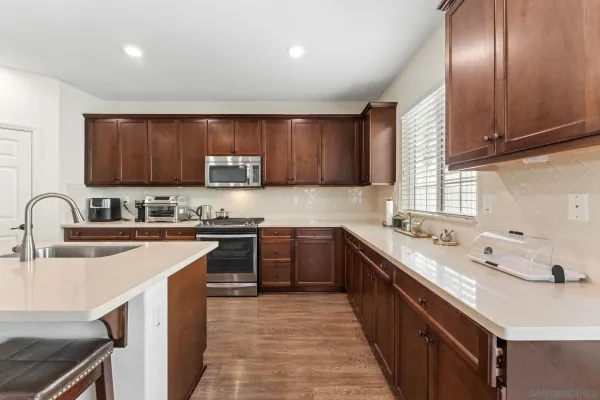 $969,000 | 1287 White Oak Court, El Cajon, CA 92020