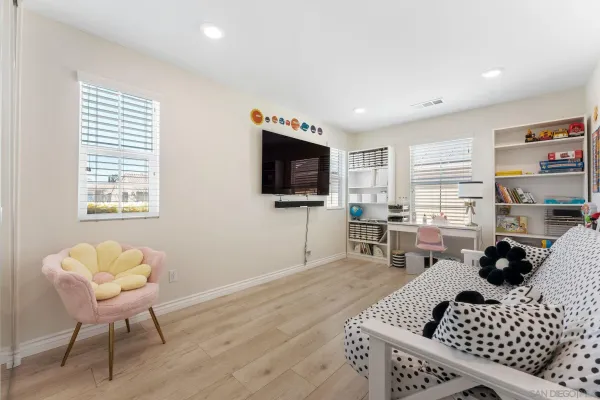 $969,000 | 1287 White Oak Court, El Cajon, CA 92020