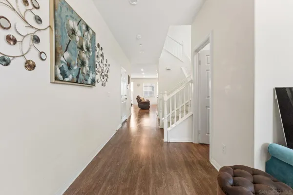 $969,000 | 1287 White Oak Court, El Cajon, CA 92020