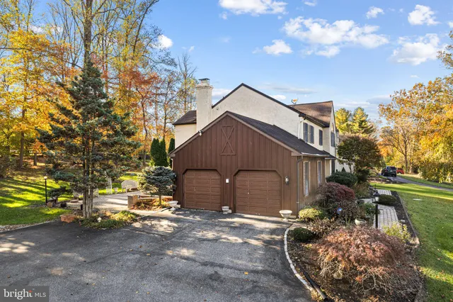 $850,000 | 20 Highland Drive, Media, PA 19063