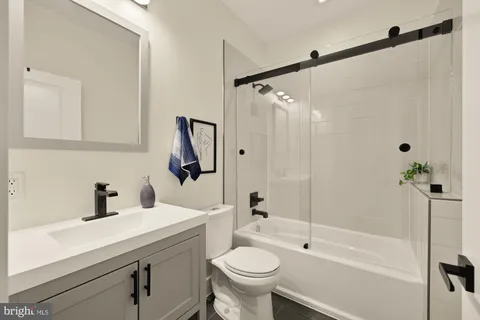 $829,000 | 1315 Randolph Street Northwest, Unit 2, Washington, DC 20011