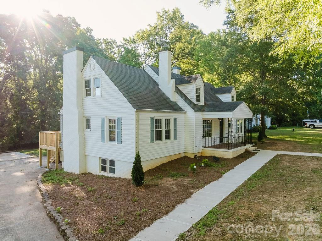 398 Park Road Albemarle, NC 28001 - Photo 1 of 48