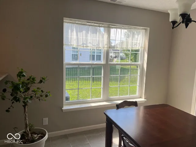 $369,900 | 818 Alba Drive, Lebanon, IN 46052