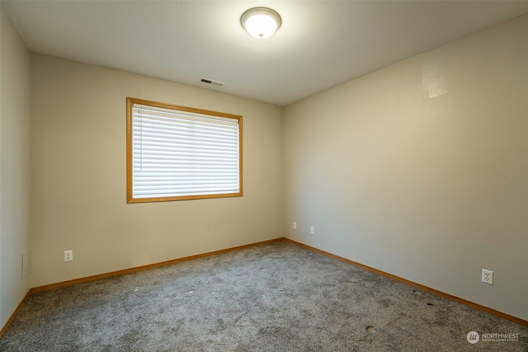 1537 West 24th Loop Kennewick, WA 99337 - Photo 15 of 20 Gallery Image 15