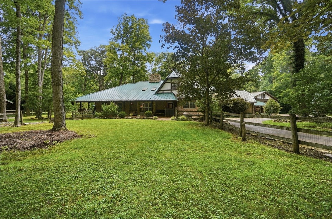 1065 West Spring Valley Paintersville Road Spring Valley, OH 45370 - Photo 9 of 86 Gallery Image 9
