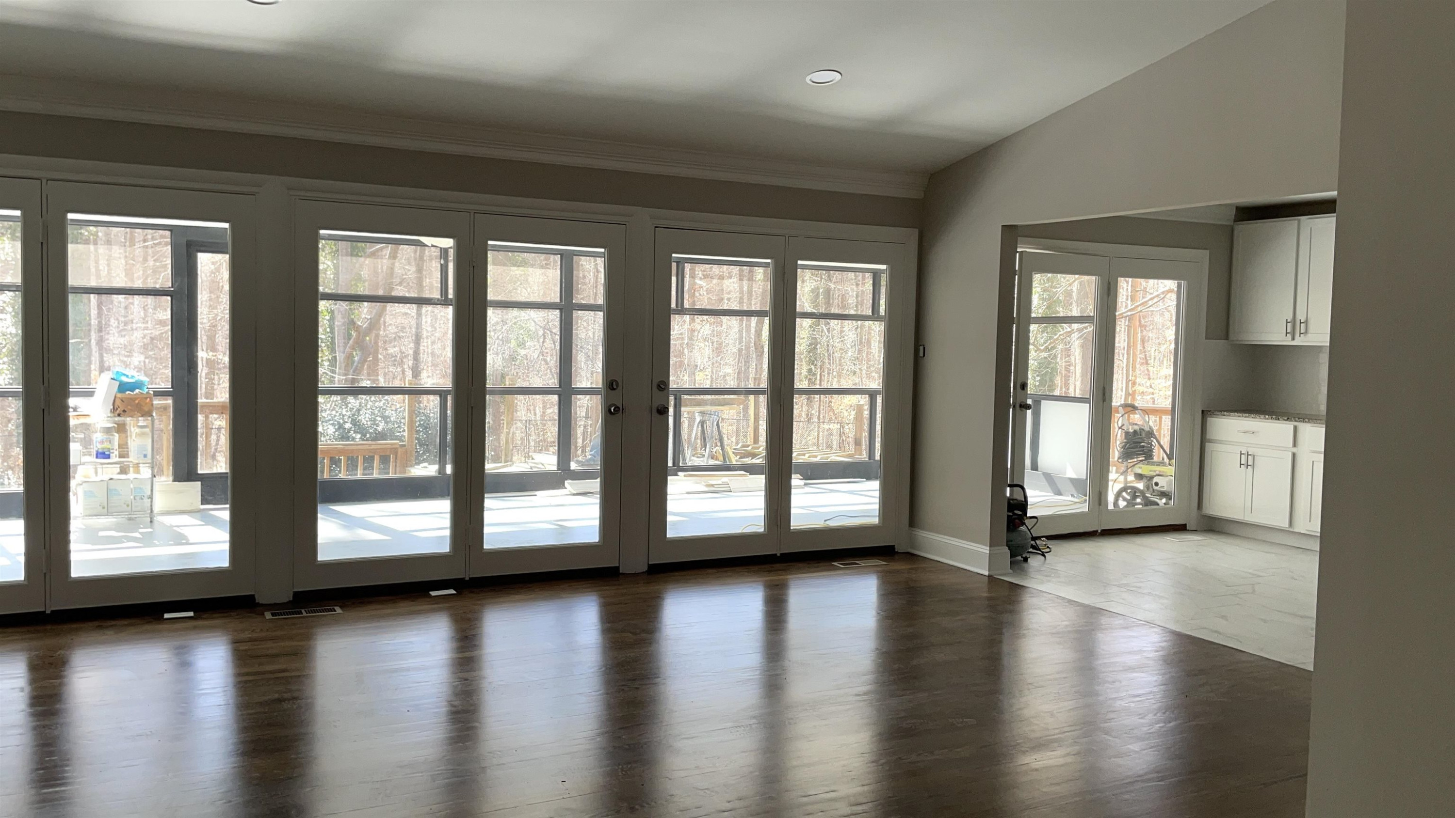 5335 Russell Road Durham, NC 27712 - Photo 11 of 33 Den/Family/Great Room