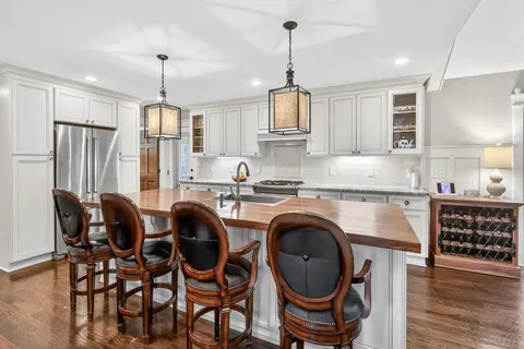 $800,000 | 3462 Greystone Court, Marietta, GA 30068