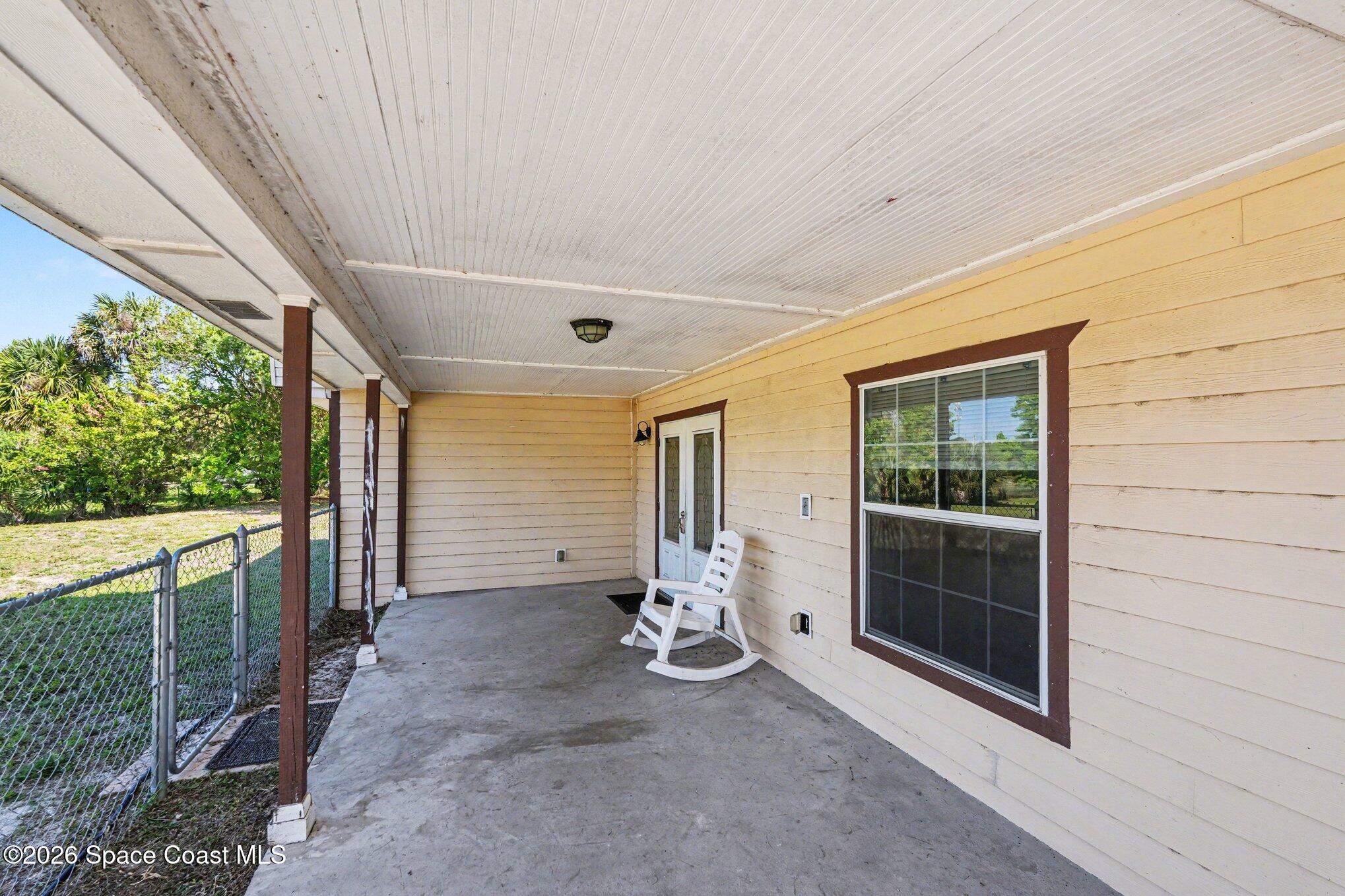 4950 Blounts Ridge Road Mims, FL 32754 - Photo 2 of 40 021_file_8698