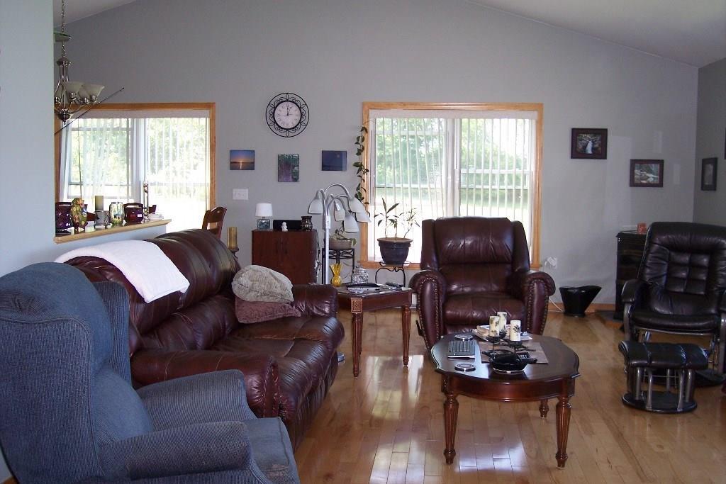 16 Marr's Point Road Wales, ME 04280 - Photo 17 of 32 Living room