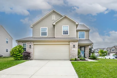 $287,500 | 4651 Angelica Drive, Indianapolis, IN 46237
