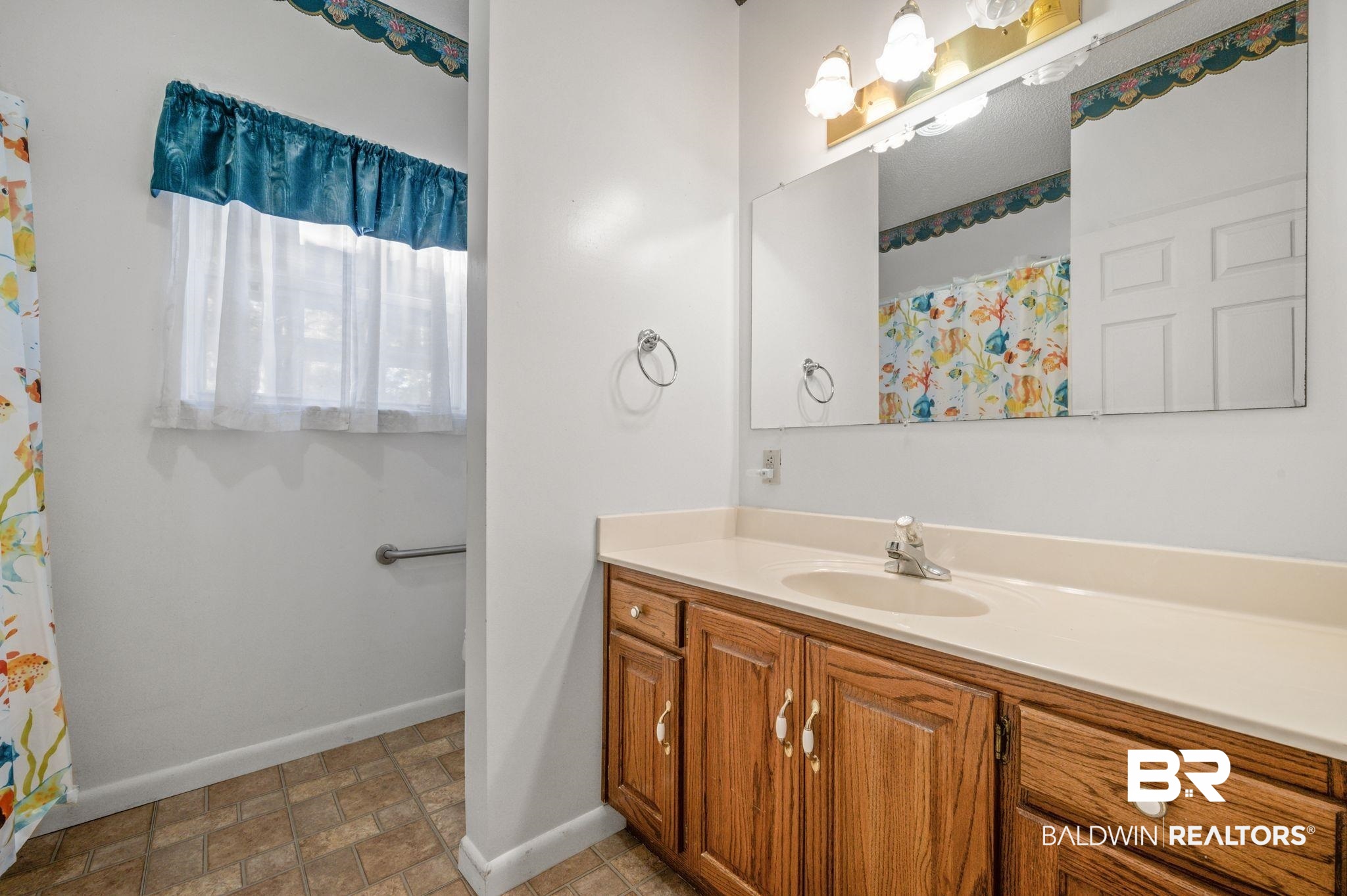 15801 Maytower Road Bay Minette, AL 36507 - Photo 26 of 43 Bathroom featuring vanity