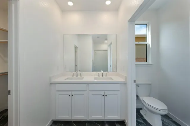 $775,990 | 3748 Oyster Pt Way, Sacramento, CA 95835