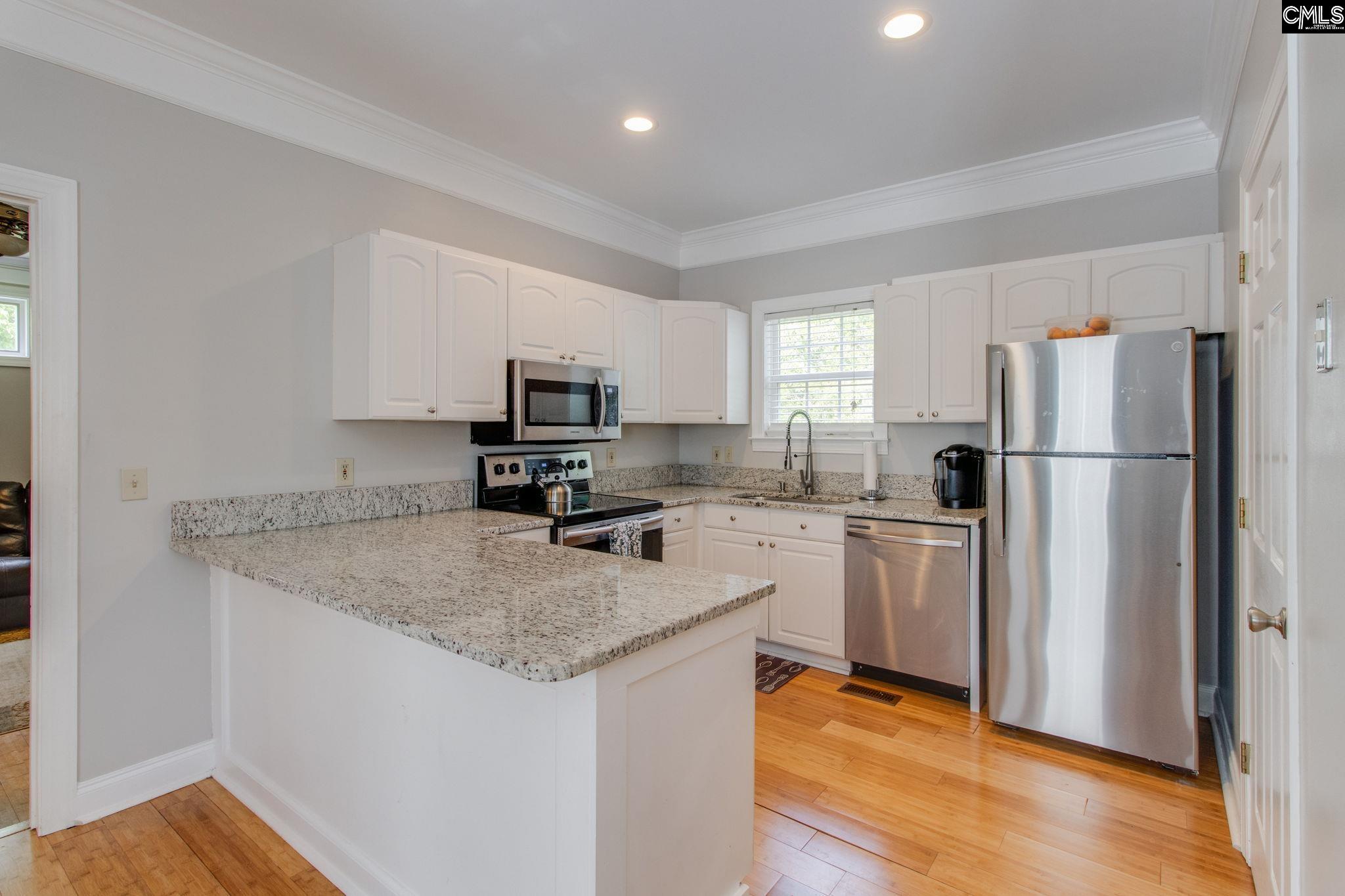 1029 Maxcy Street Columbia, SC 29201 - Photo 5 of 14
