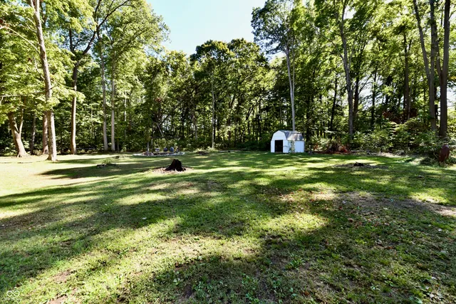 $665,000 | 7153 South Pr Royal Springs Drive, Shelbyville, IN 46176