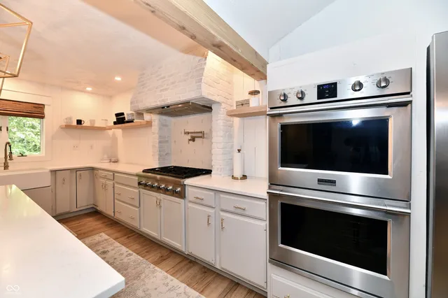 $665,000 | 7153 South Pr Royal Springs Drive, Shelbyville, IN 46176