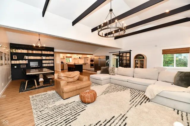 $665,000 | 7153 South Pr Royal Springs Drive, Shelbyville, IN 46176