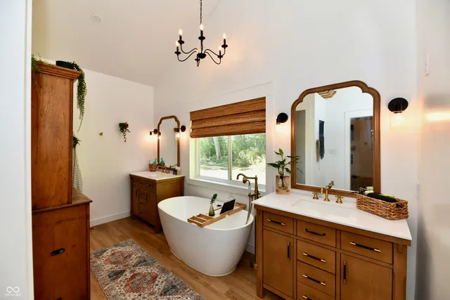 $665,000 | 7153 South Pr Royal Springs Drive, Shelbyville, IN 46176