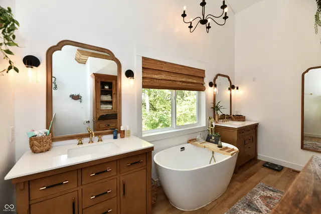 $665,000 | 7153 South Pr Royal Springs Drive, Shelbyville, IN 46176