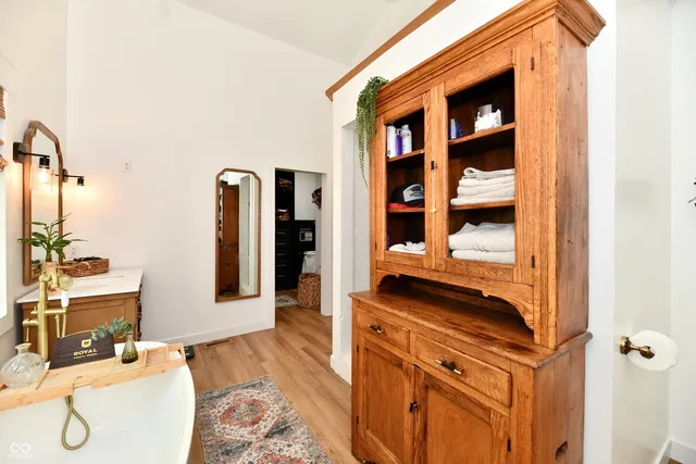 $665,000 | 7153 South Pr Royal Springs Drive, Shelbyville, IN 46176