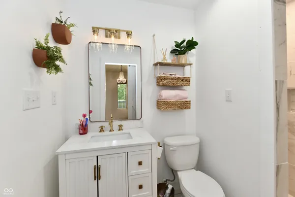 $620,000 | 7153 South Pr Royal Springs Drive, Shelbyville, IN 46176