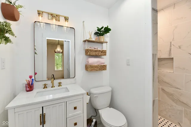 $665,000 | 7153 South Pr Royal Springs Drive, Shelbyville, IN 46176