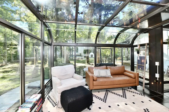 $665,000 | 7153 South Pr Royal Springs Drive, Shelbyville, IN 46176