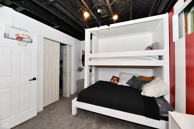 $665,000 | 7153 South Pr Royal Springs Drive, Shelbyville, IN 46176