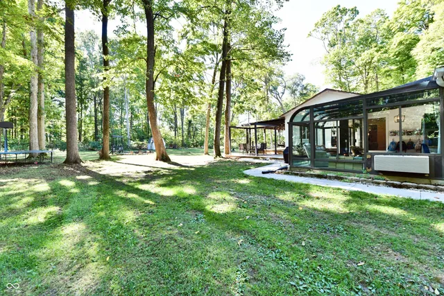 $665,000 | 7153 South Pr Royal Springs Drive, Shelbyville, IN 46176