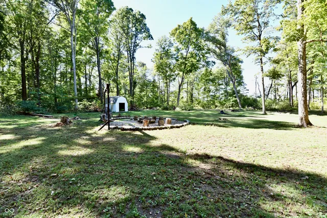 $665,000 | 7153 South Pr Royal Springs Drive, Shelbyville, IN 46176