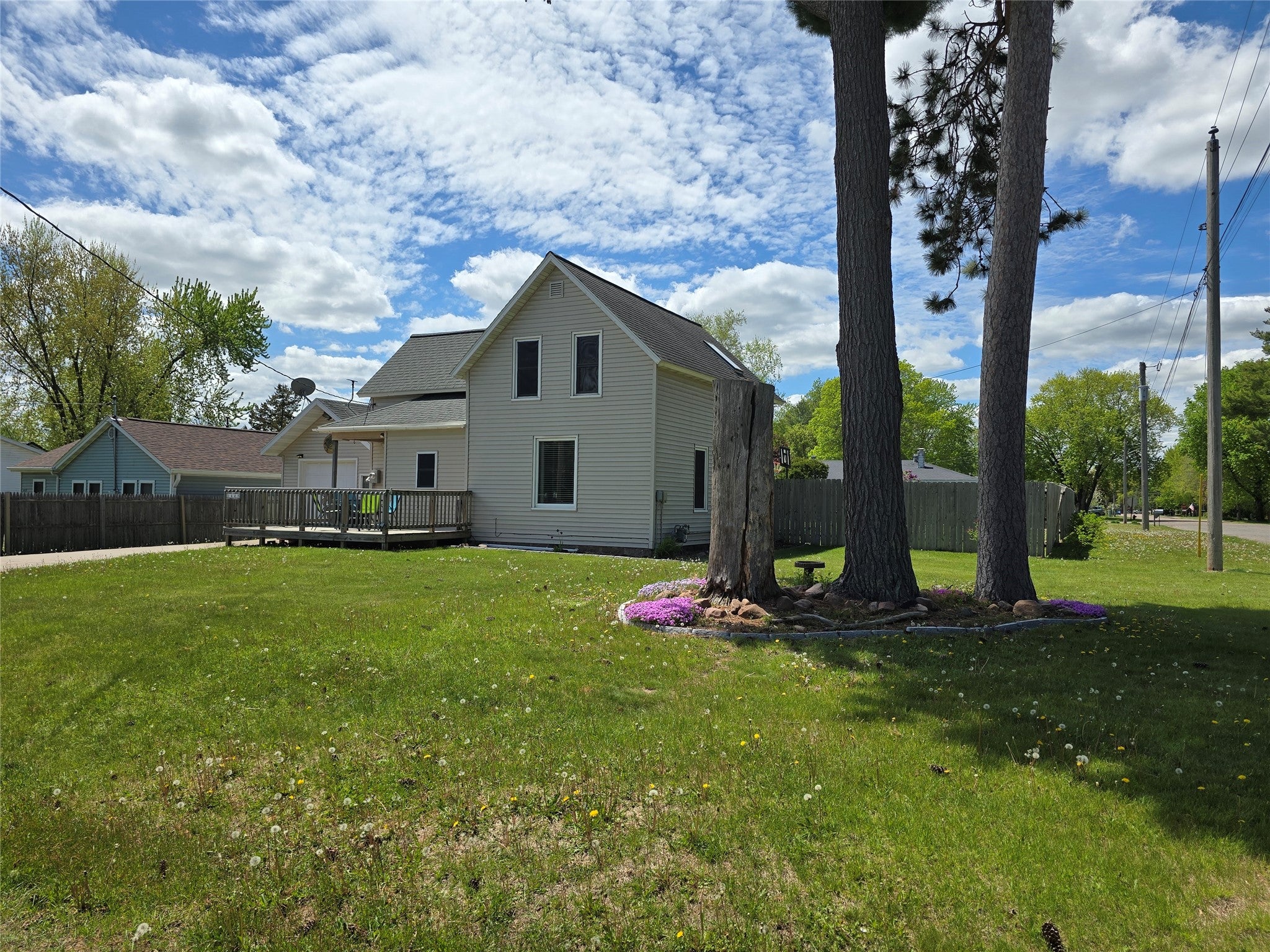 1425 3rd Street Chetek, WI 54728 - Photo 1 of 32 Gallery Image 1