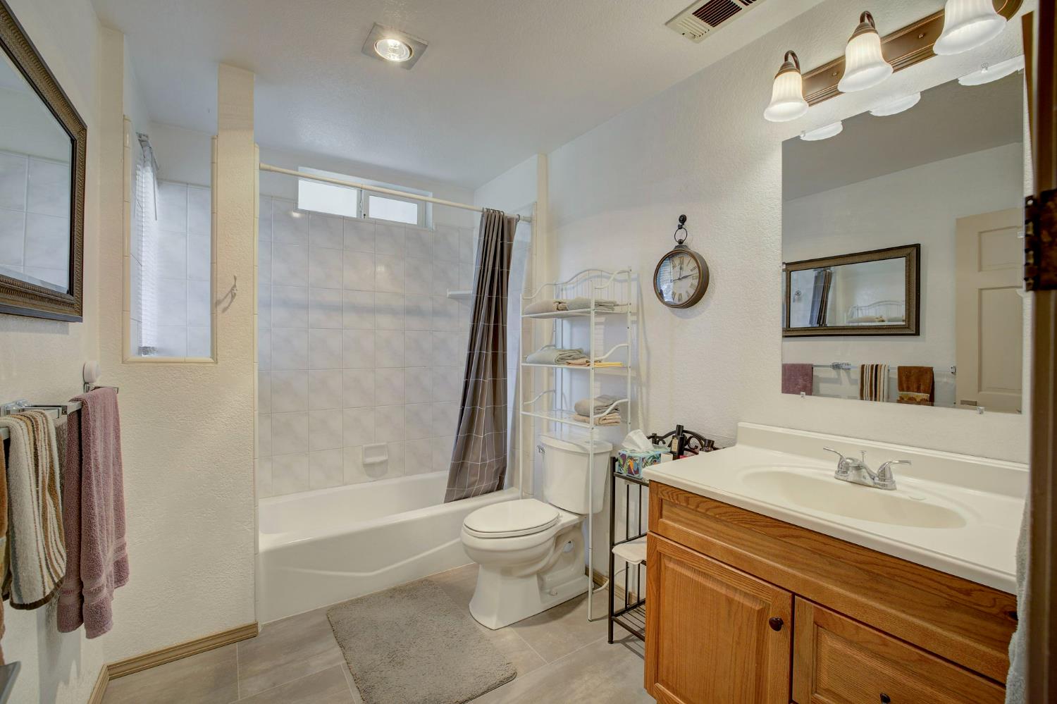 2895 Baseline Road Roseville, CA 95747 - Photo 40 of 87