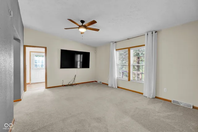 $360,000 | 1643 North Oak N Pine Lane, Center Point, IN 47840