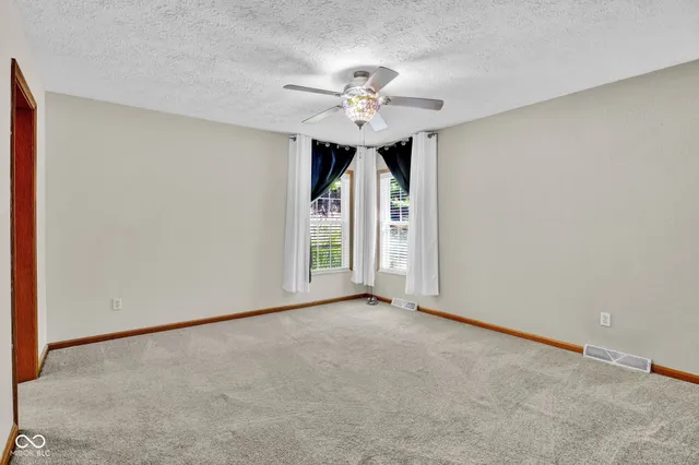 $360,000 | 1643 North Oak N Pine Lane, Center Point, IN 47840