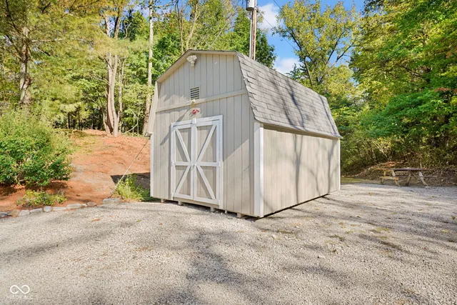 $360,000 | 1643 North Oak N Pine Lane, Center Point, IN 47840