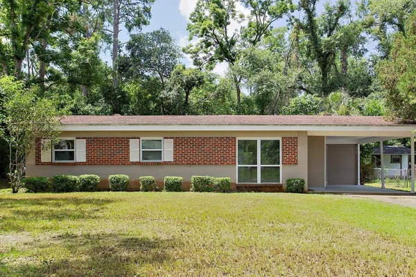 $200,000 | 1929 Karen Lane, Tallahassee, FL 32304