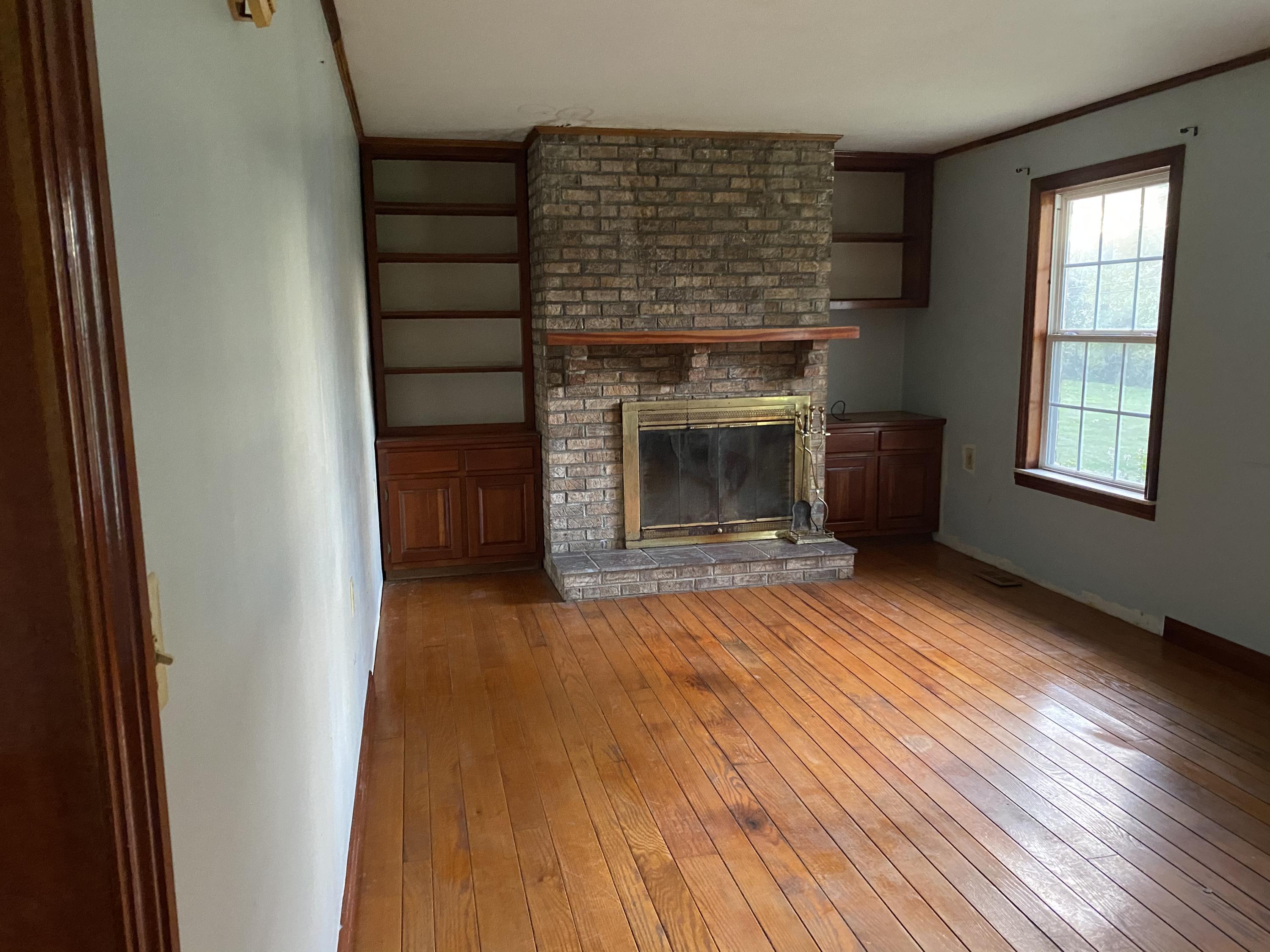 3906 Clear Springs Road Limestone, TN 37681 - Photo 5 of 19 D2B42C4D-1DD1-4A43-96F4-6566D62453A2