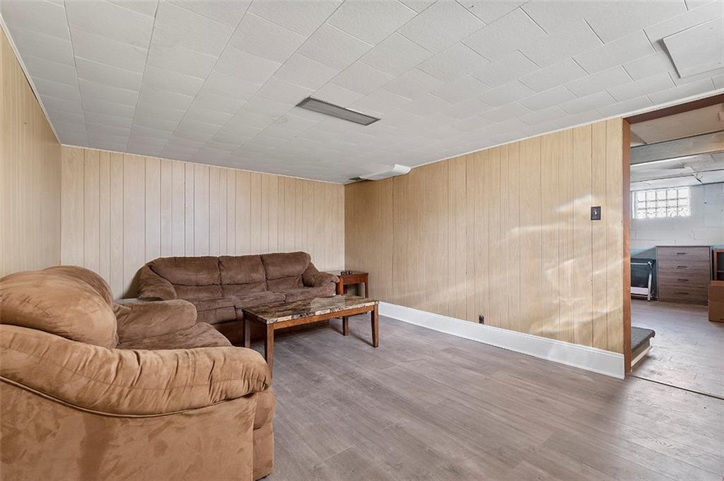 986 Cochran Mill Road Pittsburgh, PA 15236 - Photo 15 of 25 Gallery Image 15