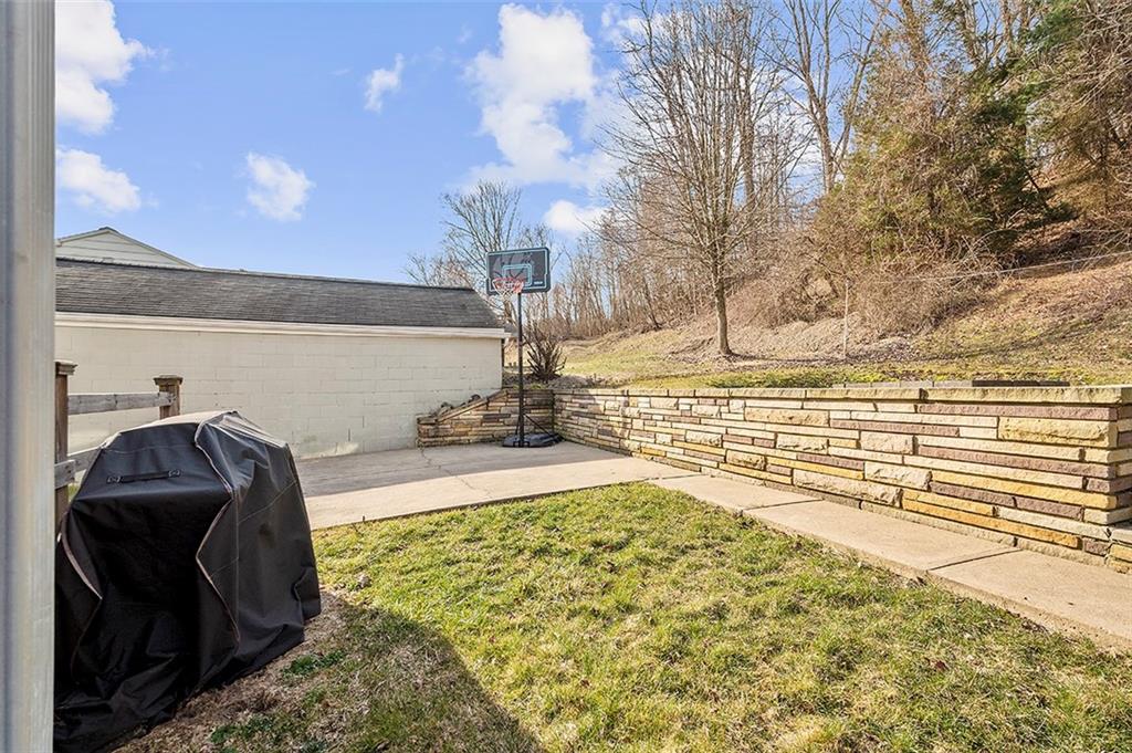 986 Cochran Mill Road Pittsburgh, PA 15236 - Photo 22 of 25 Gallery Image 22