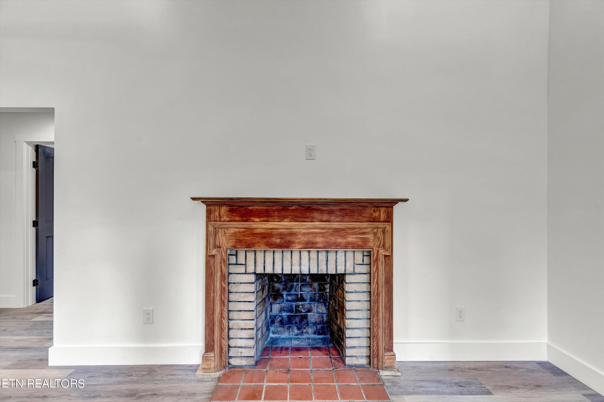 2209 Belt Road Knoxville, TN 37920 - Photo 12 of 36 a view of an empty room with fire place