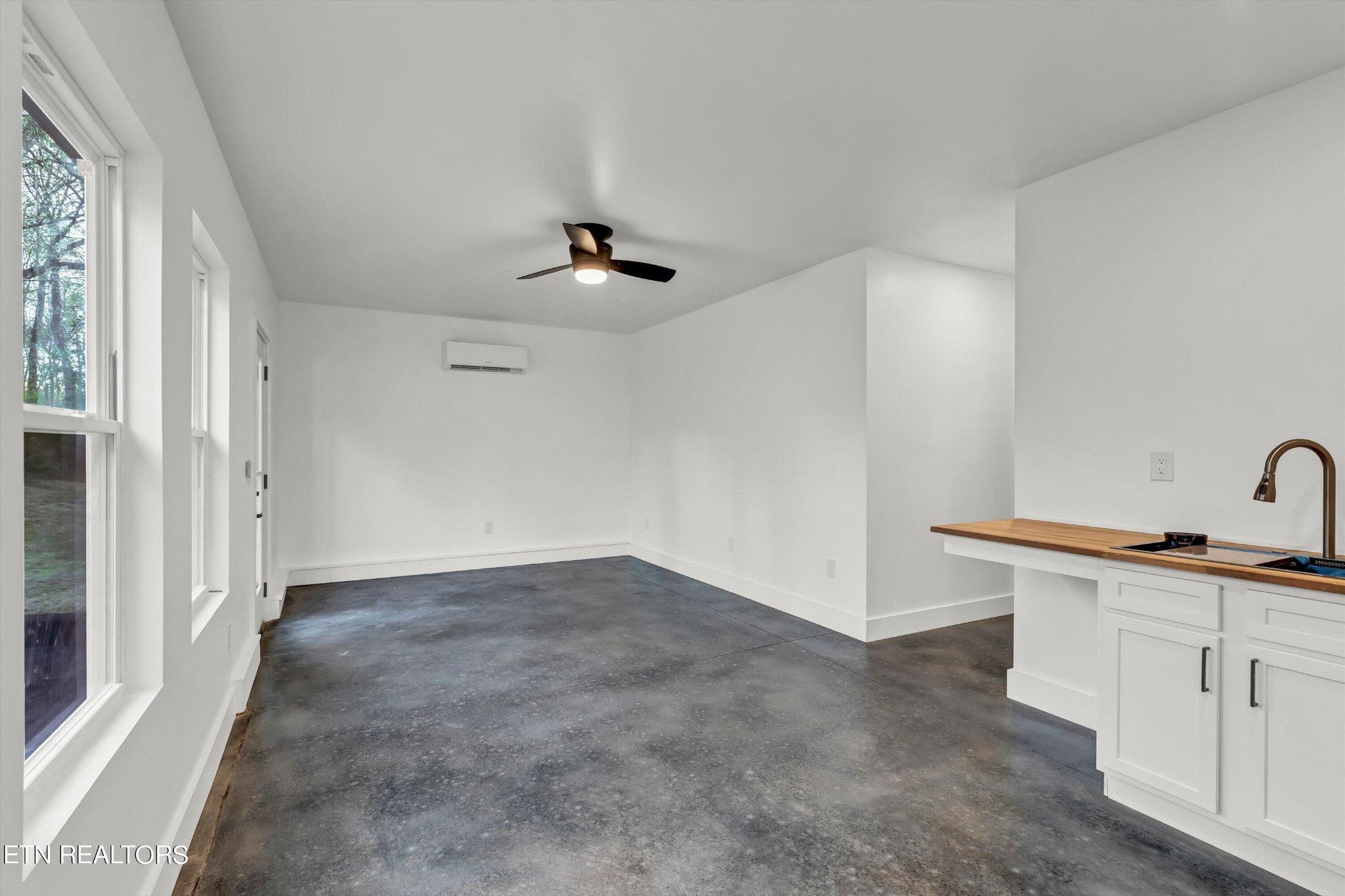 2209 Belt Road Knoxville, TN 37920 - Photo 31 of 36 a view of an empty room with a sink
