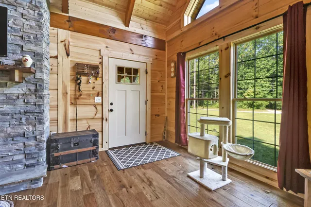 $645,000 | 299 Anderson Tinch Avenue, Jamestown, TN 38556