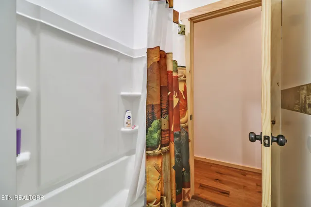 $645,000 | 299 Anderson Tinch Avenue, Jamestown, TN 38556