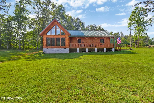$645,000 | 299 Anderson Tinch Avenue, Jamestown, TN 38556