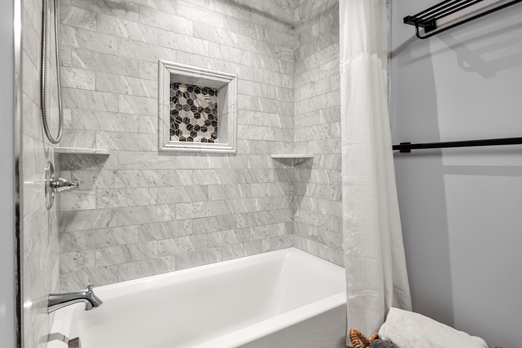 106 Bridge Street, Unit 7 Salem, MA 01970 - Photo 14 of 36