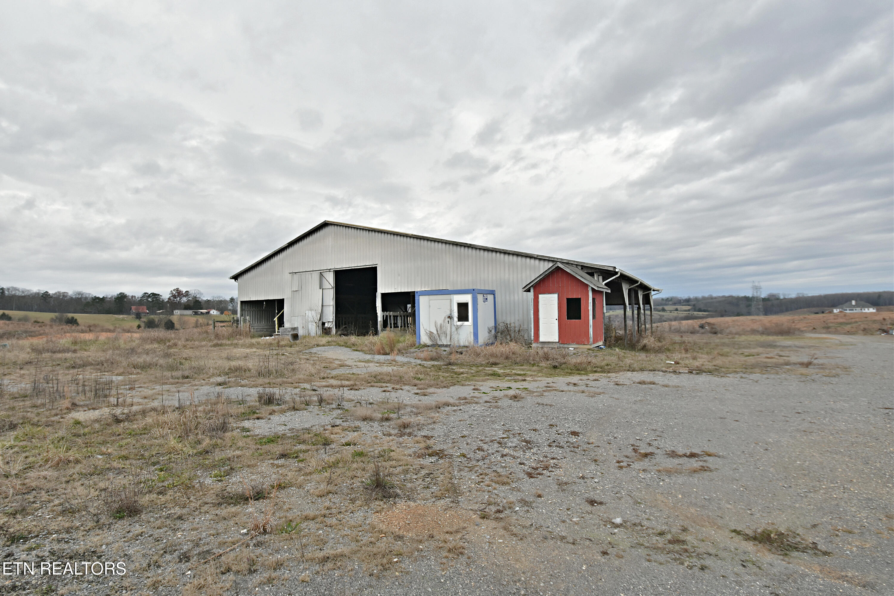 7001 Davis Ferry Road Loudon, TN 37774 - Photo 5 of 7 DSC_1362