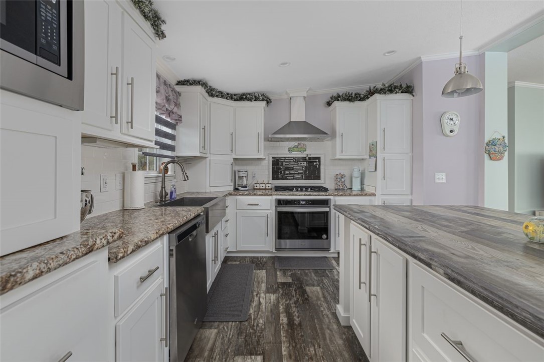 40 Hemlock Road Glocester, RI 02814 - Photo 25 of 41 Gallery Image 25
