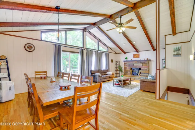 $594,000 | 353 Scotch Pine Drive, Pocono Summit, PA 18346