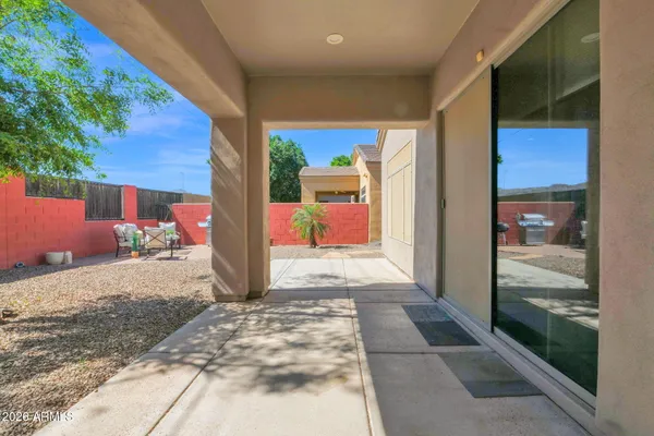 $520,000 | 3917 East Carter Drive, Phoenix, AZ 85042